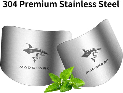 Chef Finger Guards for Cutting with Gift Box, 2Pcs Premium 304 Stainless Steel Finger Protectors for Cutting, Slicing and Chopping Vegetables, Fruits and Meat, Avoid Hurting Kitchen Tools